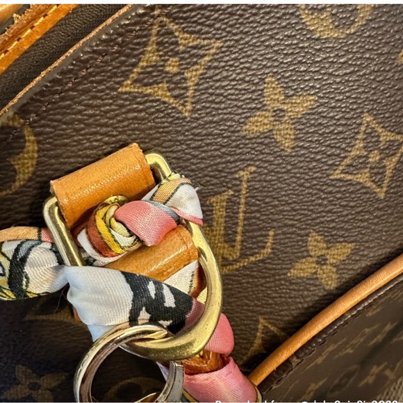 Louis Vuitton Monogram Ellipse MM( only for 24 hrs ) - Picture 15 of 16